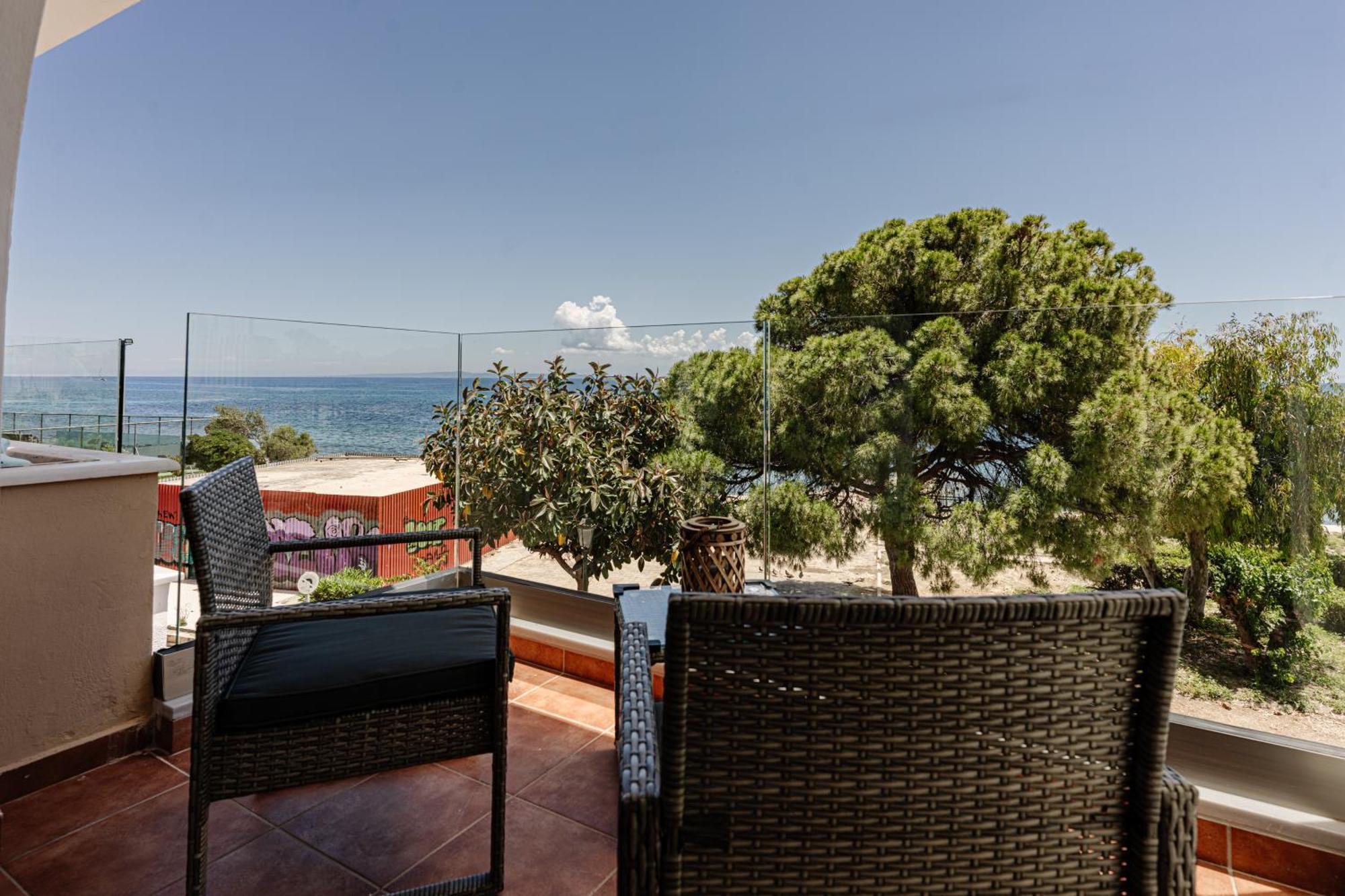 Seafront Spirit Apartments Zakynthos Town Room photo