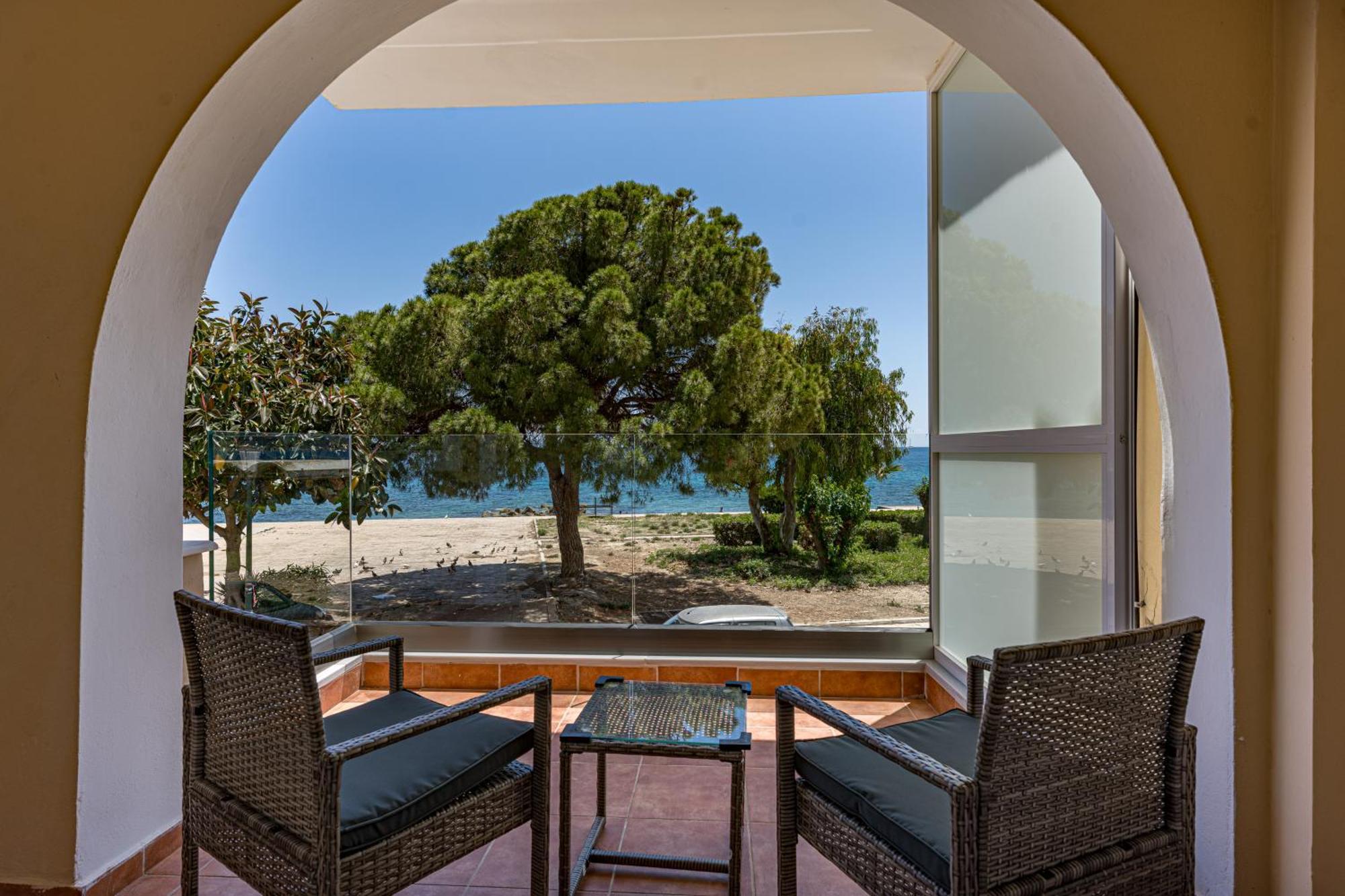 Seafront Spirit Apartments Zakynthos Town Exterior photo